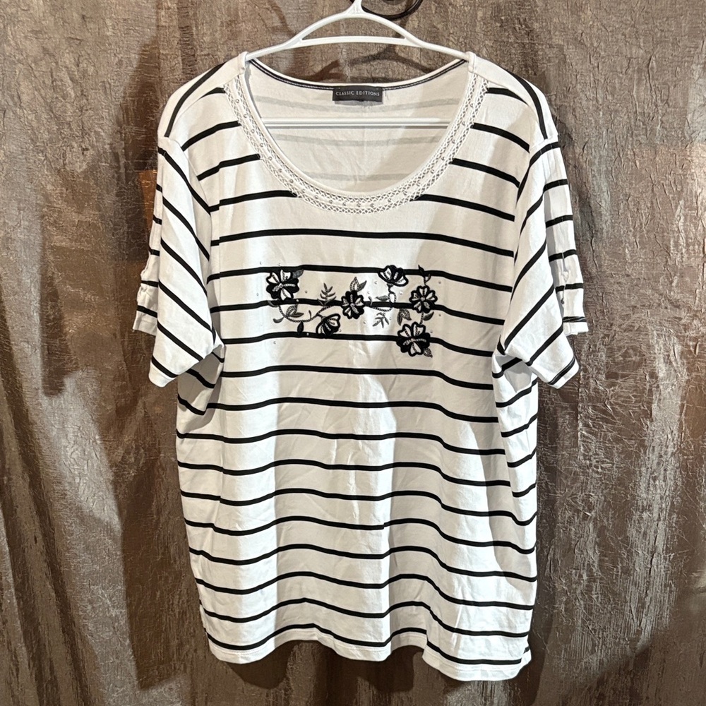 Elegant Striped Tee with Floral Embroidery